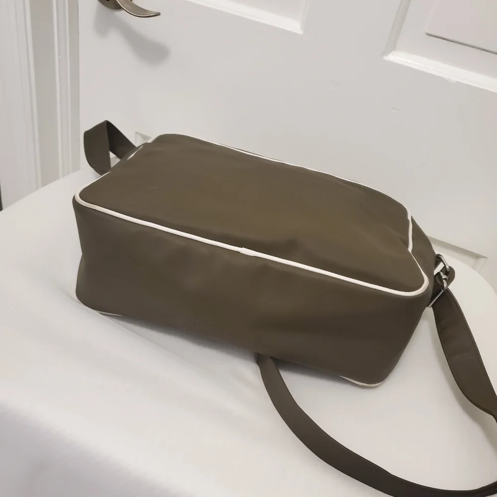 Calvin Klein calvin klein